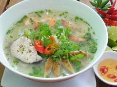 Try Ninh Thuận's fish cake noodle dish