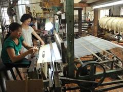 Silk artisan keeps production going despite pandemic