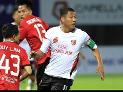 Striker Anh Đức’s time not up quite yet