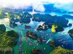 Quảng Ninh reopens intra-provincial tourism activities