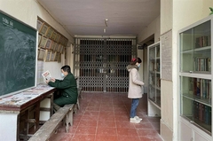 Reading culture promoted in Cầu Giấy District apartment building