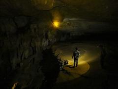 Discovering the magnificent beauty of Chua Ta cave