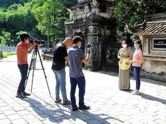 Ninh Bình draws visitors by livestreaming tours