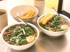 Hot phở and vermicelli delivered to your door