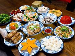 The important cultural value of traditional Tết dishes