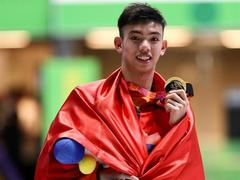 Swimmer Hoàng wins 'Best Athlete of 2021' award