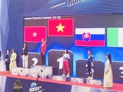 Việt Nam win first-ever world kumite gold medal
