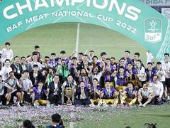 Sublime goals help Hà Nội brush aside Bình Định in National Cup final