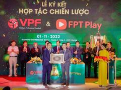 VPF, FPT Play partner to lift up Việt Nam football