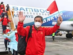 Việt Nam women's team welcomed home as heroes