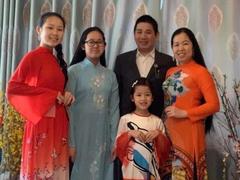 Overseas Vietnamese get ready for Lunar New Year