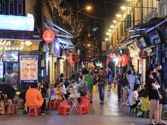 Hà Nội drops 9pm closure for service venues, reopens pedestrian streets