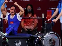 Paralympian powerlifter Công awarded Labour Order