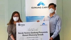 Gunung Prisma's Director, Liwa Supriyanti, Collaborates with Habitat for Humanity Indonesia to Give Hope to Kesamben-kulon