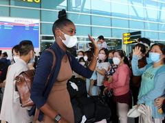 Foreign arrivals to Việt Nam surge in March as country reopens