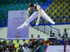Gymnast Thành lands golden Games hat-trick
