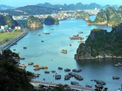 Hạ Long Bay among top ten best destinations in the world