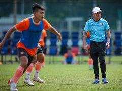Coach Hoàng responsibile to save HCM City from relegation