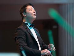 Conductor returns home for concert of French music