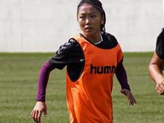 Như makes history as first female footballer abroad