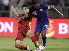 Việt Nam ease past Singapore in friendly tournament opener