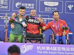 Powerlifter Công wins bronze medal at Asian Para Games