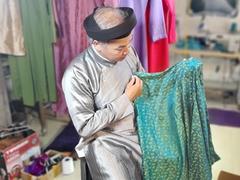 The secrets of Trạch Xá Village: mastering the craft of long-dress making