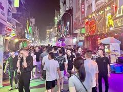 HCM City introduces night tour to attract tourists