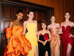 Vietnamese fashion designer debuts new collections in Australia