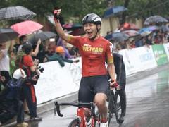 Vietnamese cyclists prepare to defend their titles at SEA Games 32