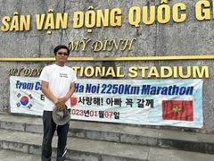 South Korean man runs 2,358km across Việt Nam, and isn't finished yet