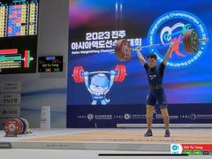 Tùng wins two golds at Asian weightlifting championship