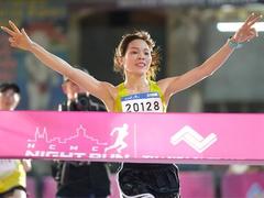 Phan, Huệ top HCM City Night Run's podium