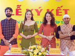 Yoga Song Khoe partners with Kamal Mana Academy to train yoga teachers