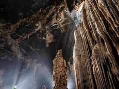 Discovering Tiên Cave in Lào Cai