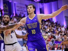 Ho Chi Minh City Wings keep their hopes alive for playoffs