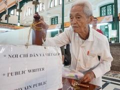 Era comes to close as HCMC Central Post Office’s last letter writer dies at 94