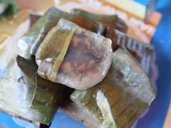 Cassava cake: an enjoyable specialty of Đường Lâm ancient village in Hà Nội
