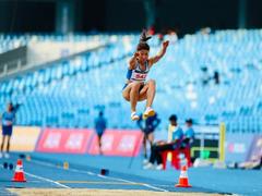 Defending Champion Thảo chases glory in long jump event at ASIAD 19