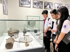 Museum displays memorabilia of Vietnamese women soldiers