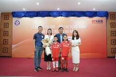 SHB, VietGoal sign agreement on future football training