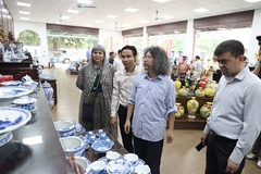 Bát Tràng ceramic village aims for global recognition