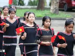 Bahnar people in Kon Tum weave brocade craft into cultural perservation