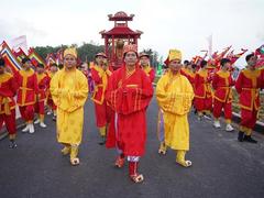 Folk cultural festival on Côn Đảo Island attracts tourists