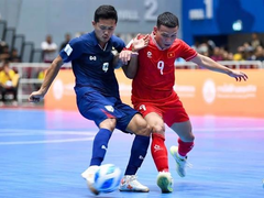 Việt Nam end winning drought over Thailand at regional futsal champs