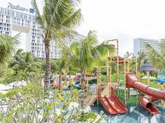 Radisson Blu Resort Cam Ranh launches new waterpark