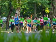 Marathoners to check-in new route and enjoy music at Cần Thơ Night Run