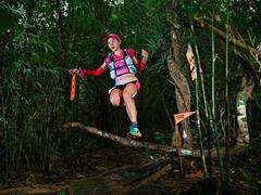 Việt Nam trail runner on top of the world