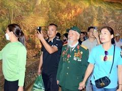 Former Điện Biên soldiers fulfil their wish to visit old battlefield