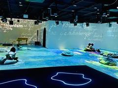 Digital exhibition featuring Van Gogh, Monet opens in HCM City